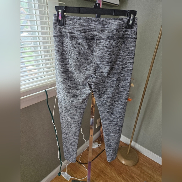 Hollister leggings sz small - Picture 3 of 3